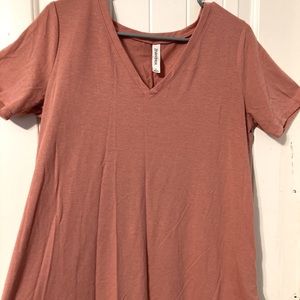 Short sleeve top in dusty pink